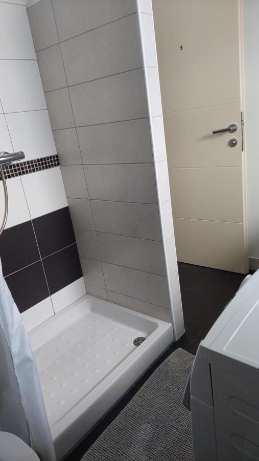 Apartma Samo Apartment Kranj Exterior photo